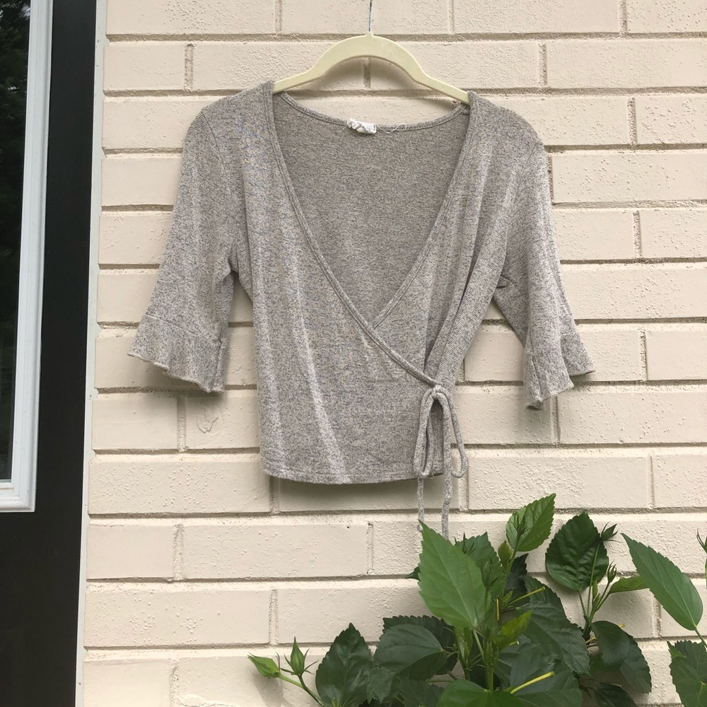 Crop top wrap sweater shirt.